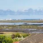 Bed & Breakfast Casa D'oliveira Aveiro