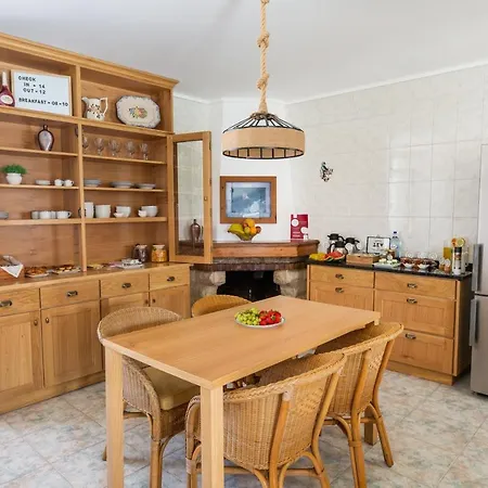 فندق مبيت وإفطار Casa D'oliveira