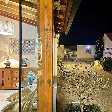 Casa D'oliveira Alojamento de Acomodação e Pequeno-almoço