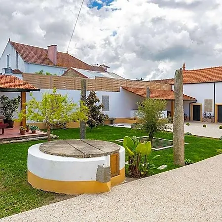 Alojamento de Acomodação e Pequeno-almoço Casa D'oliveira