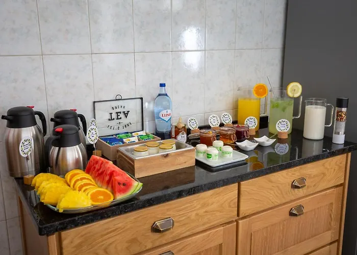 לינה וארוחת בוקר Casa D'oliveira אבאירו