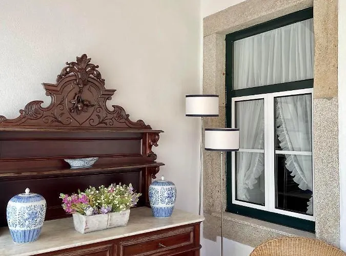 לינה וארוחת בוקר Casa D'oliveira 4*